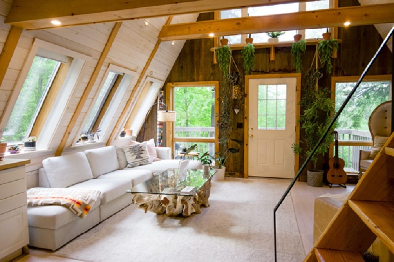 5 Effective Tips on How to Keep Your Attic Clean and Organized